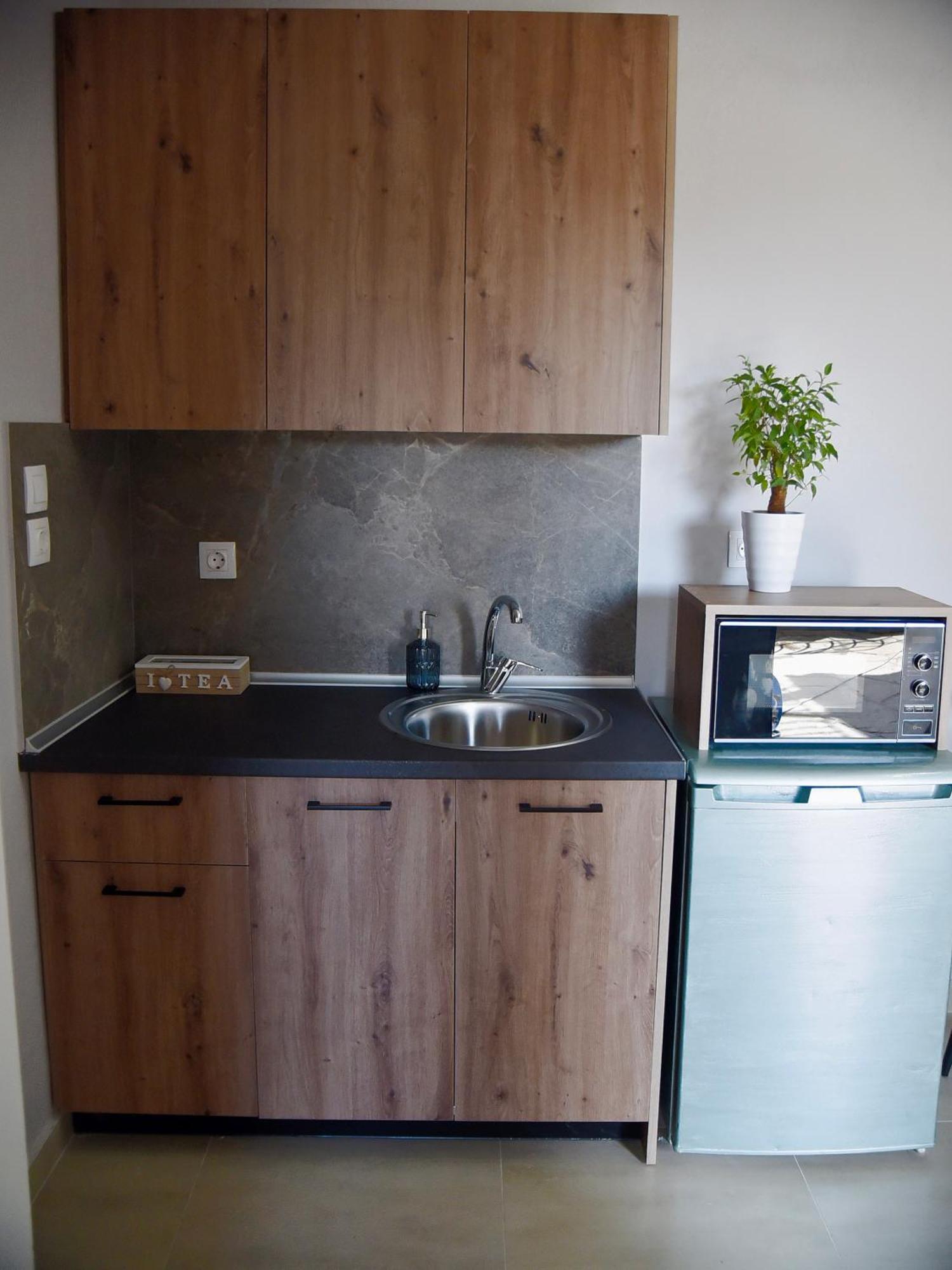 Room Nine 9 Beachfront Apartments Nea Kallikrateia 外观 照片