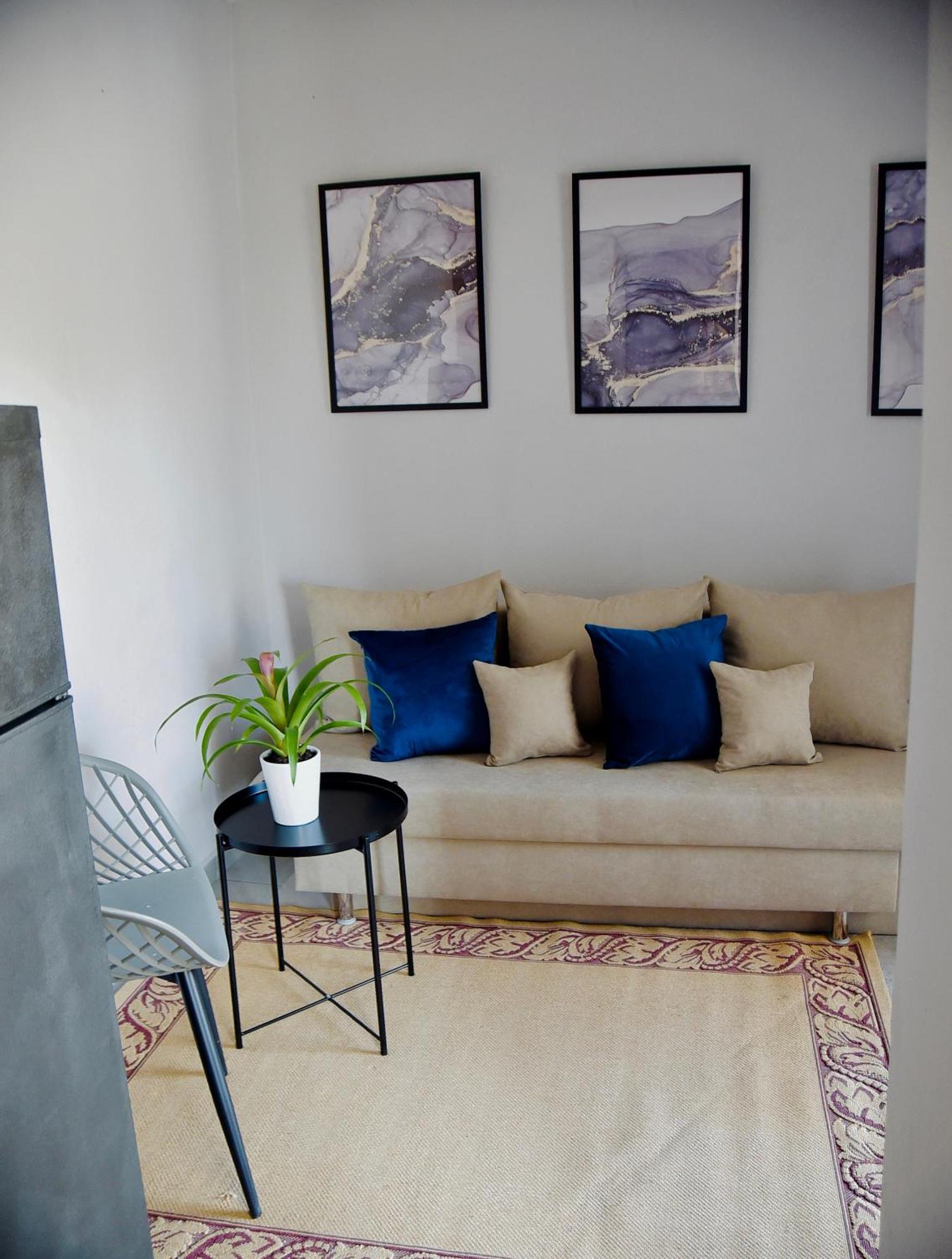 Room Nine 9 Beachfront Apartments Nea Kallikrateia 外观 照片